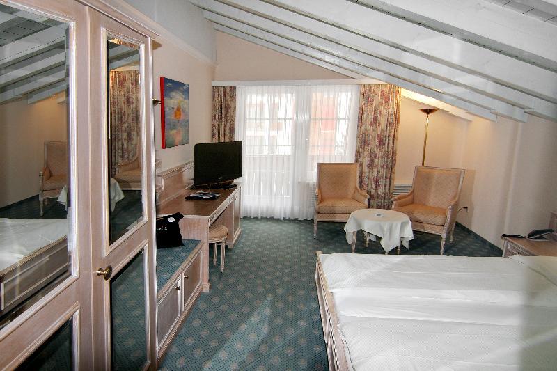 Wellnesshotel Schweizerhof Saas-Fee Exterior foto