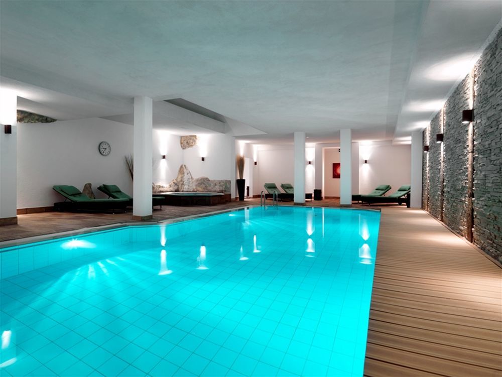 Wellnesshotel Schweizerhof Saas-Fee Exterior foto
